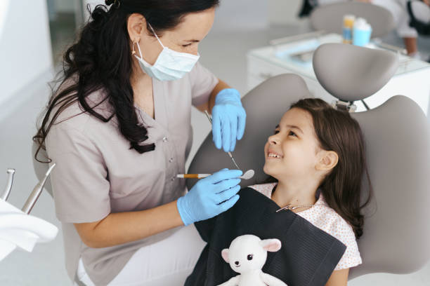Best Pediatric Emergency Dentist in Comstock Northwest, MI